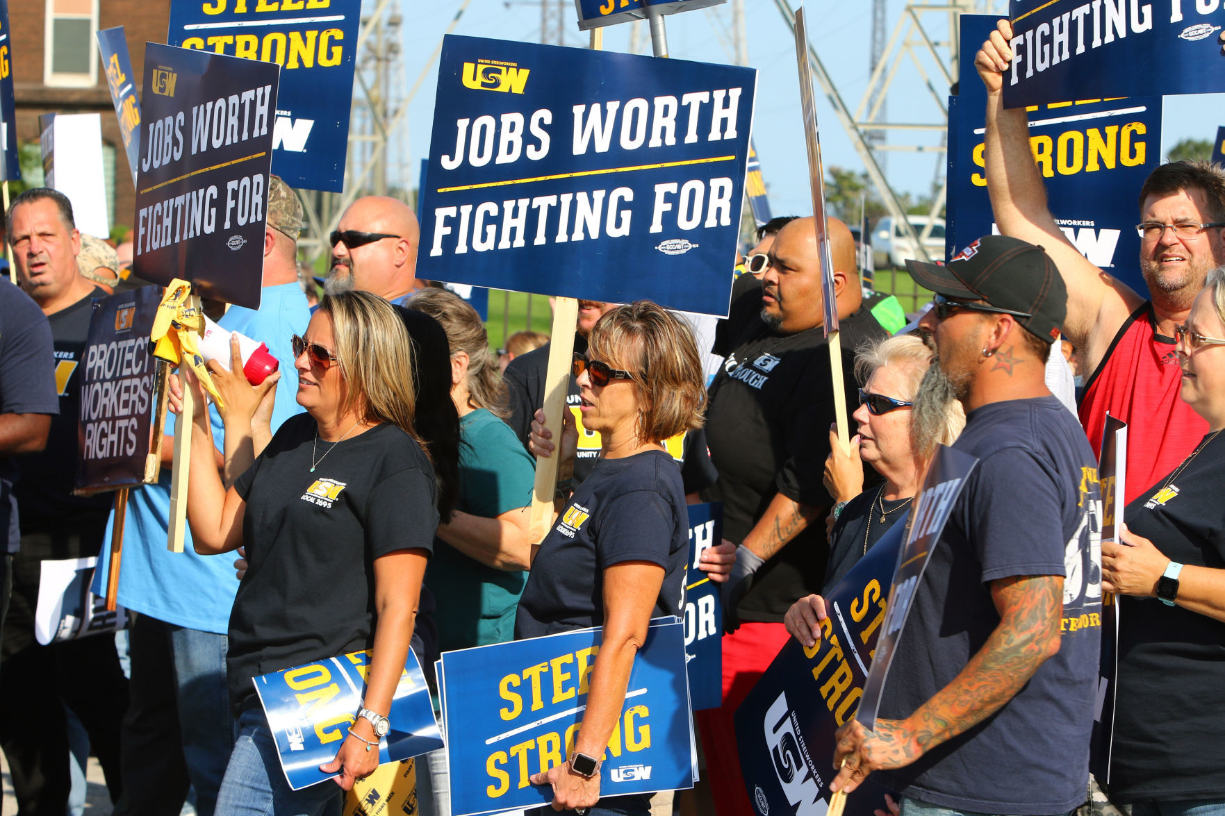 Gallery: Steelworkers rally in Gary